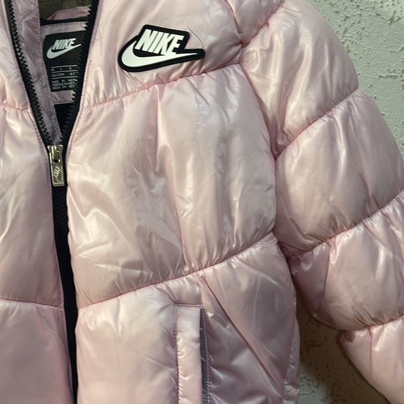 Nike Little Girls Chevron Cinched Puffer Jacket - Picture 3 of 11